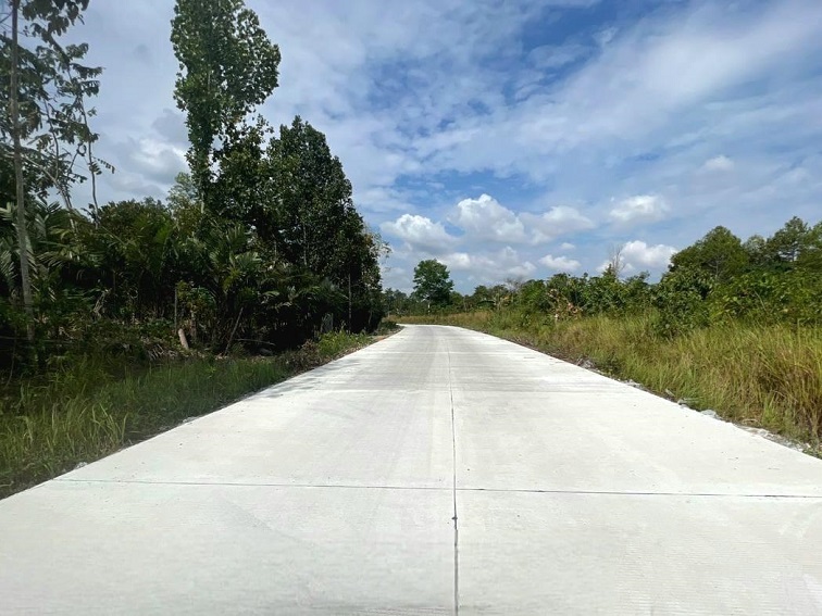 Infrastruktur, Pendidikan, dan Budaya Jadi Fokus Pembangunan Desa Tukung Ritan 1 jalan mulus