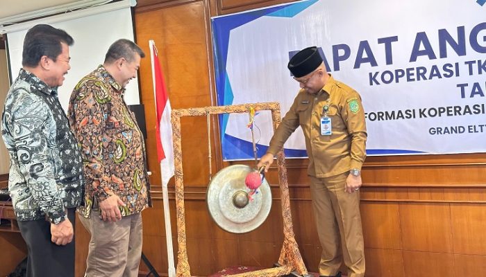 DiskopUKM Kukar Dukung Penguatan Koperasi TKBM lewat RAT dan Pembinaan SDM
