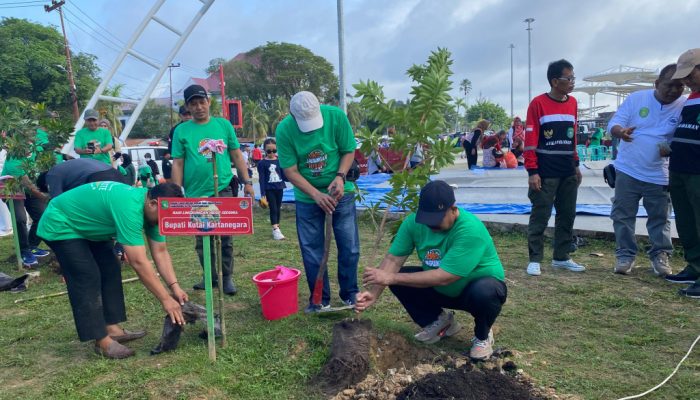 Peringatan Hari Lingkungan Hidup, Bupati Kukar Tekankan Pentingnya Kolaborasi dalam Penanganan Sampah