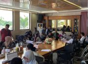 DPMD Kukar Lakukan Pendampingan, Verifikasi Dokumen Struktur Organisasi Posyandu 6 SPM