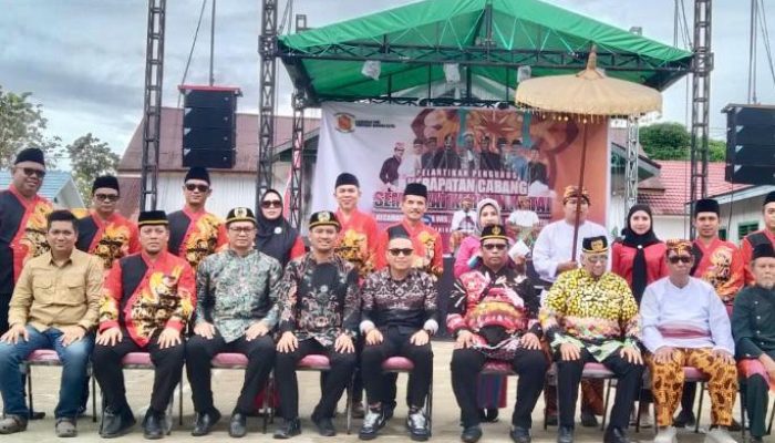 Hadiri Hari Jadi Desa Lebak Mantan ke-120, Dispar Kukar Apresiasi Festival Kampung Tuha Tepengo