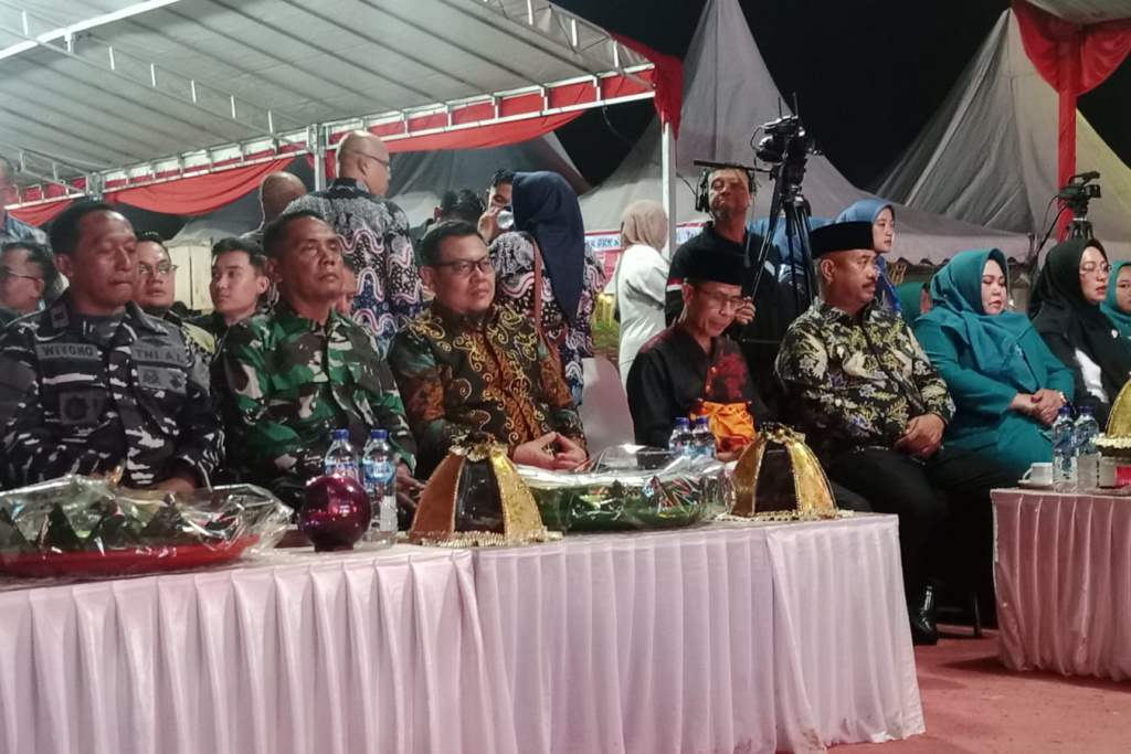 8eb7a242 5451 4fb8 a3db c7aaba9680be