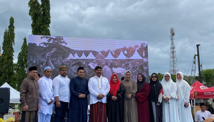 Serah Terima Memori Jabatan Bupati Kutai Kartanegara: “Makaseh Busu Edi dan Emek” Momentum Penghormatan dan Lanjutan Visi Kukar Idaman Terbaik