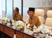 Gubernur Kaltim Tekankan Soliditas OPD dan Tata Kelola Aset demi Peningkatan Pendapatan Daerah 15 Gubernur Kaltim Tekankan Soliditas OPD dan Tata Kelola Aset demi Peningkatan Pendapatan Daerah