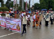 Disdikbud Kukar Angkat Tema Transformasi Digitalisasi Pendidikan di Pawai Pembangunan HUT RI ke-80