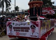 Dinas PU Kukar Meriahkan Pawai Pembangunan dengan Menampilkan Replika  Menara Tuah Himba