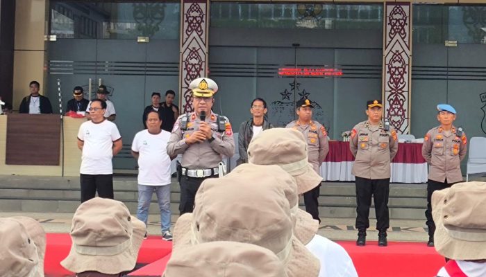 Satlantas Polresta Balikpapan Gelar Lomba Gerak Jalan Antar Sekolah Jelang HUT ke-70 Lalu Lintas Bhayangkara