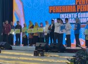 Guru Dapat Insentif, Warga Kaltim Patuh Pajak Raih Umrah dan Motor Listrik