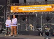 Bupati Kukar Launching Bantuan Seragam Sekolah Gratis untuk Siswa Baru