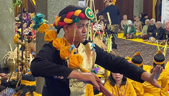 Ritual Bepelas, Pembersihan Sukma dalam Rangkaian Erau Adat Kesultanan Kutai 2025