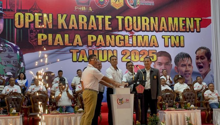 Mulawarman Karate Team Borong Juara, Turnamen Terbuka Karate Piala Panglima TNI 2025 Sukses Digelar