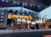 Pemkab Kukar Luncurkan Program Seragam Gratis untuk Siswa