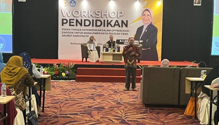 Hetifah Sjaifudian Dorong Penguatan Peran Operator Dapodik dalam Sistem Pendidikan