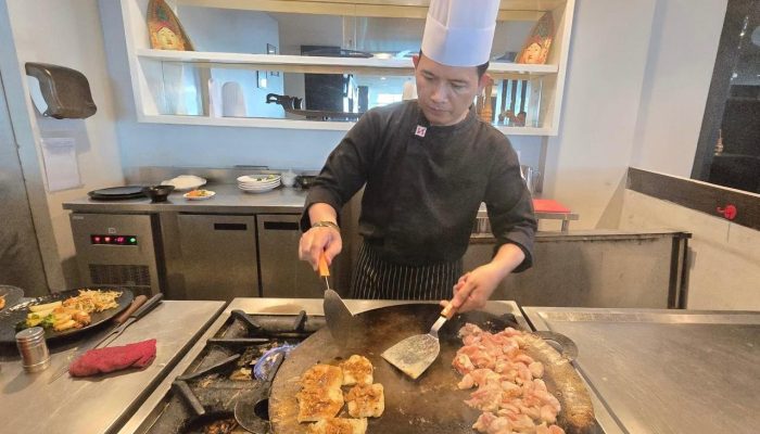 Swiss-Belhotel Balikpapan Hadirkan Sensasi Kuliner Jepang Lewat Menu Tepanyaki
