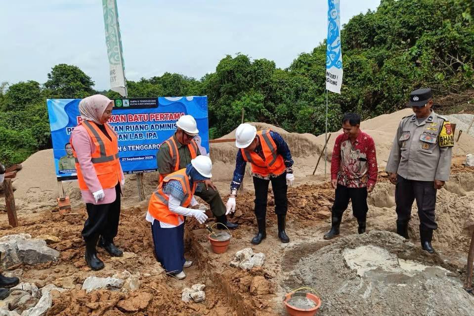 cdb1df39 0709 42a7 9b65 d2be47bda184