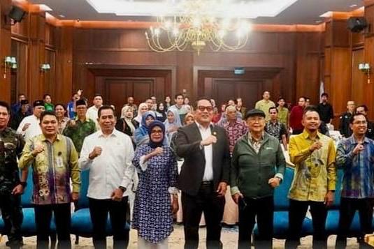 e009b017 8c46 49b6 957a 49ba08fe0ab2