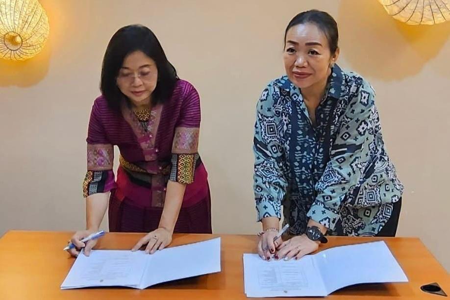 efc36c5b 0b6d 457a 96f2 9afb44db6a9c