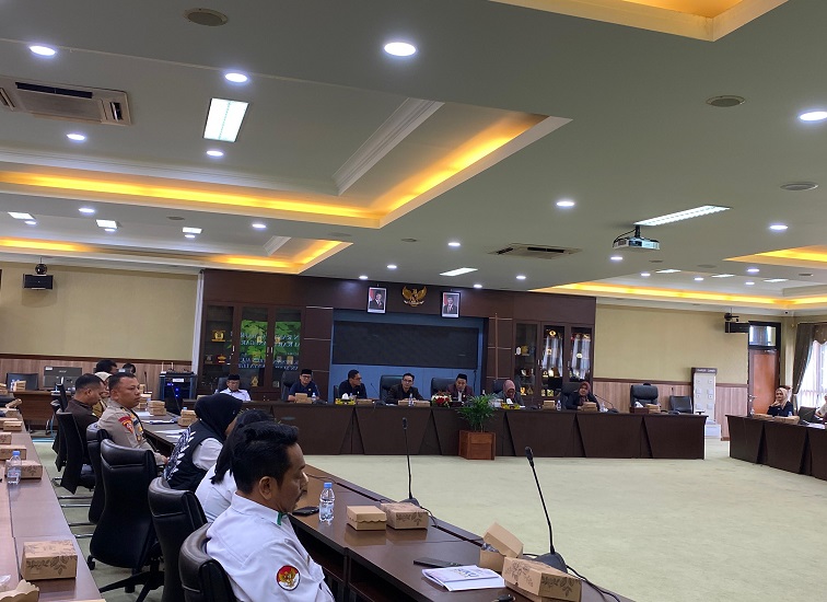 DPRD Kukar Gelar RDP, Bahas Pesantren Ibadurrahman dan Maraknya Kasus LGBT 2 rdp1