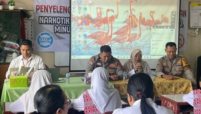 Satbinmas Polresta Balikpapan Edukasi Siswa SDN 007 Bahaya Bullying dan Narkoba