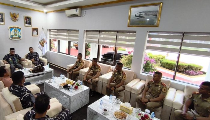Taruna AAL Kunjungi Balikpapan, Wakil Wali Kota Harap Jadi Inspirasi Bagi Pelajar untuk Berkarir di Militer