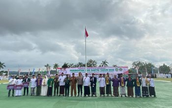 Bupati Kukar: Santri Adalah Generasi Penerus Daerah 8 Peringatan Hari Santri Nasional Tahun 2025. (Irvan/dutakaltimnews.com)