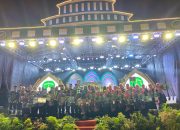 Tenggarong Juara Umum, Bupati Tutup MTQ ke-46 Kukar: Tahun Depan Digelar di Muara Jawa 9 Teks Foto: Penutupan Musabaqah Tilawatil Quran ke-46 tingkat Kabupaten Kutai Kartanegara Tahun 2025. (Irvan/dutakaltimnews.com)