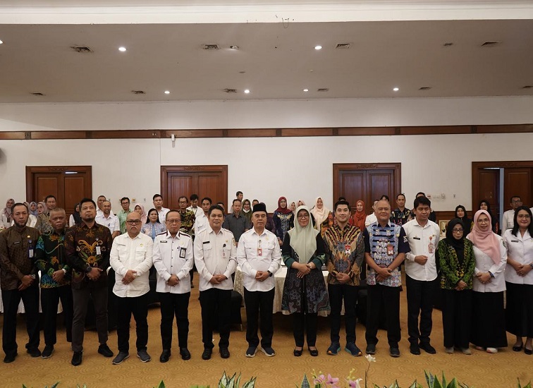Rakor Pemerintahan se-Kalimantan Timur 2025: Kukar Dorong Kolaborasi Antar Daerah Wujudkan Tata Kelola yang Baik 1 Rapat Koordinasi Pemerintahan se-Kalimantan Timur Tahun 2025. (Irvan/dutakaltimnews.com)