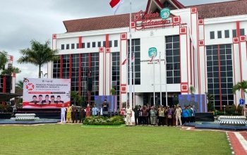 Pemkab Kukar Gelar Upacara Peringatan Hari Sumpah Pemuda 5 Upacara Peringatan Hari Sumpah Pemuda ke-97 Tahun 2025.(Irvan/dutakaltimnews.com).