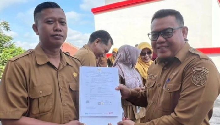 Pesan Kepala DPMD Kukar Untuk Pegawai Penerima SK Kenaikan Pangkat