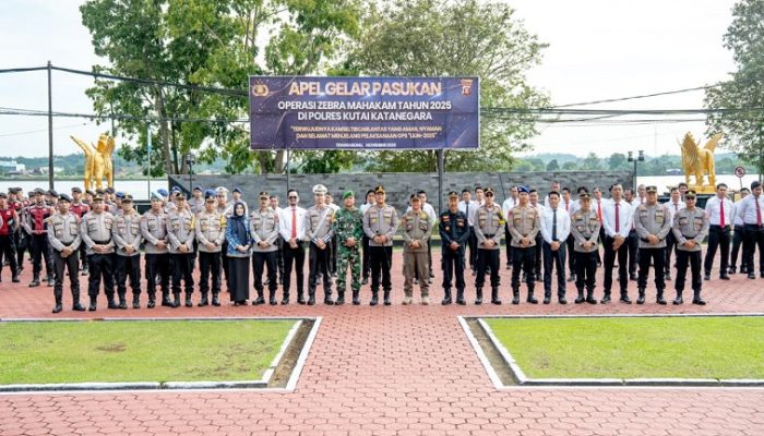 Apel Gelar Pasukan Operasi Zebra Mahakam 2025, AKBP Khairul Basyar Tekankan Profesionalisme dan Humanisme