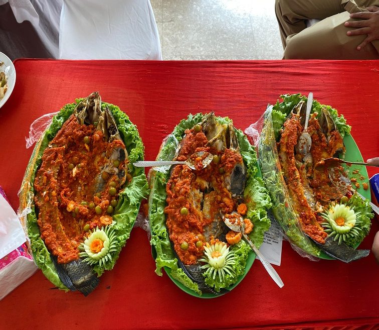 Kuliner Tadisional Gence Ruan.(Irvan/dutakaltimnews.com)