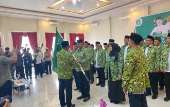 Pengurus DMI Kukar Periode 2025–2030 Resmi Dilantik, Sekda Kukar Harap Masjid Jadi Pusat Ekonomi dan Budaya Umat 8 Pelantikan Pengurus Dewan Masjid Indonesia Kabupaten Kutai Kartanegara.(Irvan/dutakaltimnews.com)