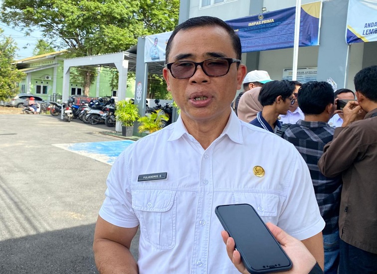 Plt Kepala Dinas Sosial Kukar, Yuliandris Suherdiman.(Irvan/dutakaltimnew.com)