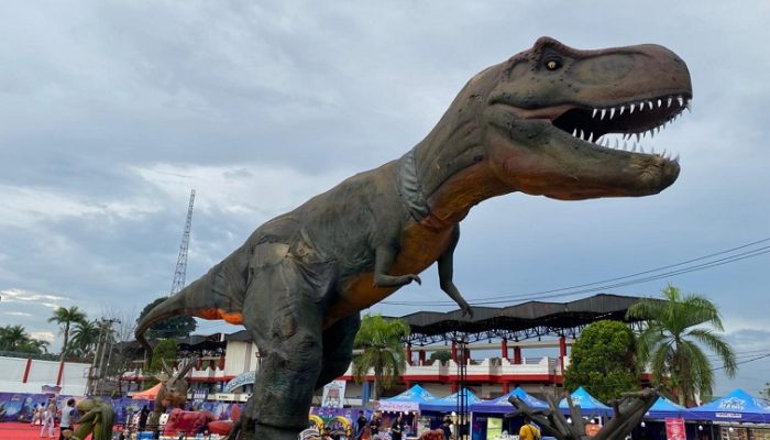Wahana Dino Planet Buka di Tenggarong, Tawarkan Show Edukasi dan Playground Anak