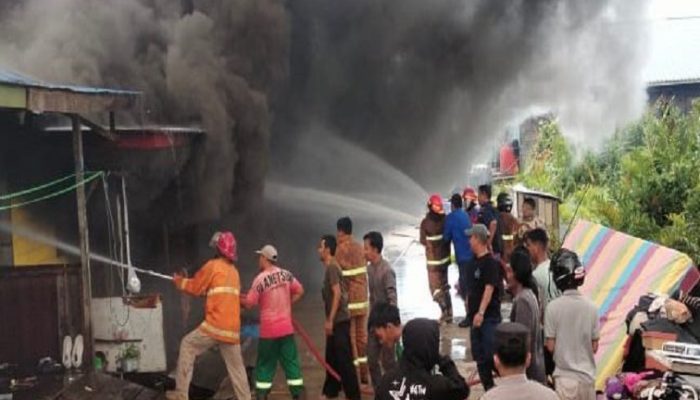 Deretan Rumah Warga di Anggana Hangus Terbakar, Tiga Anak Meninggal Terjebak Api 