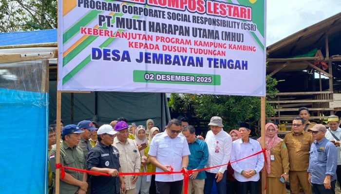 Kunker ke Desa Jembayan Tengah, Bupati Kukar Luncurkan Program Pertanian dan Peternakan Terpadu