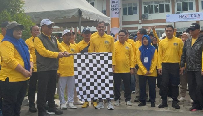 Hari Bakti PU ke-80, Wawali Lepas Ratusan Fun Walk DPU Balikpapan