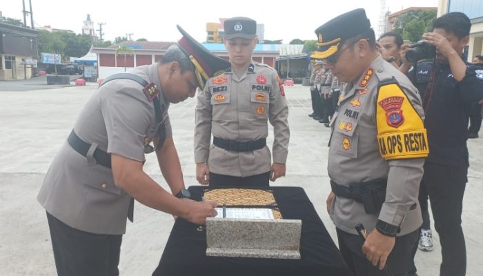 Hampir Dua Tahun Mengabdi, Waka Polresta Balikpapan AKBP Hendrik Eka Bahalwan Pindah Tugas ke Baintelkam Polri