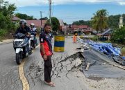 Jalan Poros Samarinda–Balikpapan di KM 28 Desa Batuah, Kembali Ambles, Warga Nilai Perbaikan Hanya Tambal Sulam