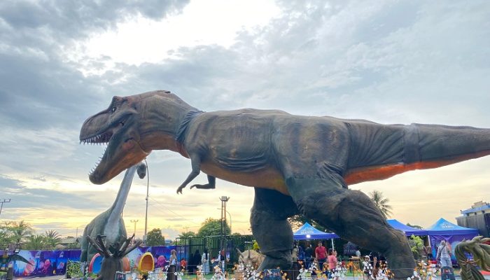 Antusias Tinggi, Dino Planet Tenggarong Diperpanjang hingga 4 Januari 2026
