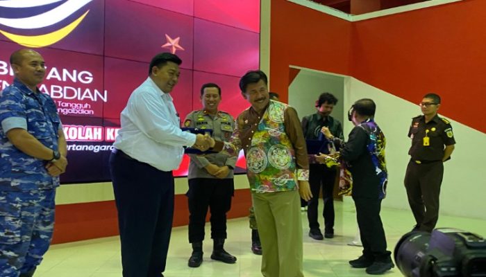 Binlat Bintang Pengabdian Dispora Kukar Dapat Apresiasi Staf Khusus Presiden