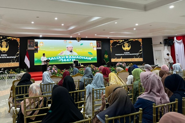 666f8c44 2351 45ca 9a4b 8001adb71f7d