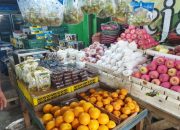 Ramadan Berkah bagi Pedagang Buah di Tenggarong