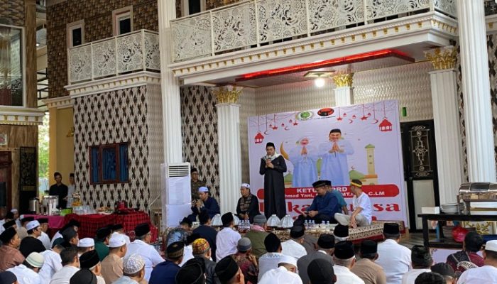 Ratusan Warga Hadiri Acara Buka Puasa Bersama Ketua DPRD Kukar