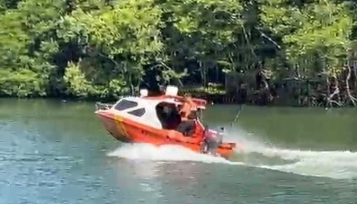 ABK KM Nur Aliyah Hilang di Perairan Lawe-Lawe, Tim SAR Lakukan Pencarian Intensif