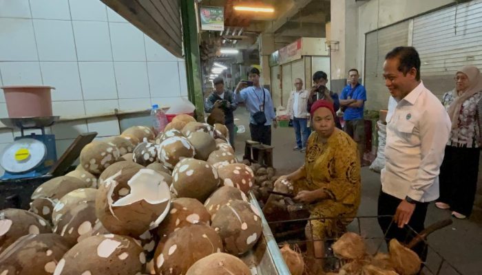 Tinjau Permukiman dan Pasar Jelang Adipura, Menteri LH Nilai Pengelolaan Sampah Balikpapan