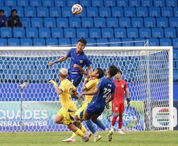 a6b583e8 b4f2 42e4 b6cc 7244356cbb50