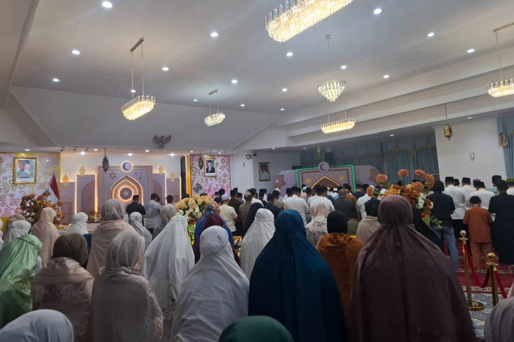 ab09c1b1 3c12 4010 9635 f04eb77cb53d