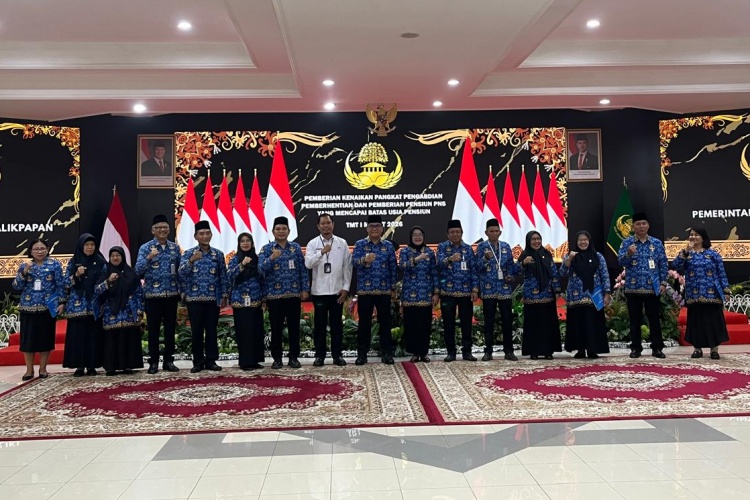 b863d2d8 b6ef 4551 9e26 1b284de249e5