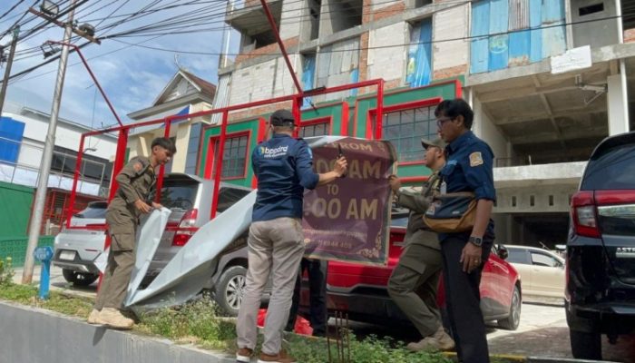 Tertibkan Spanduk dan Reklame, Pemkot Balikpapan Tindak Lanjut Instruksi Presiden